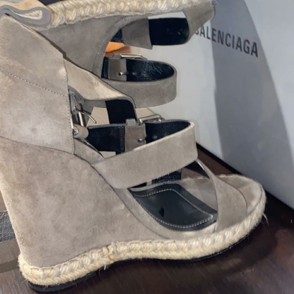 Balenciaga shoes - Picture 6 of 8